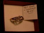 9ct Gold and diamond ladies ring heart design. Click for more information...