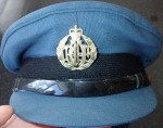 Australian Military visor cap RAAF. Click for more information...