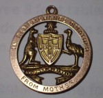 9ct Gold fob Pendant Australian coat of arms. Click for more information...