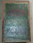 an1403 Old BALM Dulux tin. Click for more information...