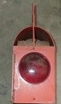 an1406 vintage Queensland Rail red lantern. Click for more information...