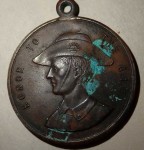 4110 ww1 Australian medallion Honour to the AIF Gallipoli France etc. Click for more information...